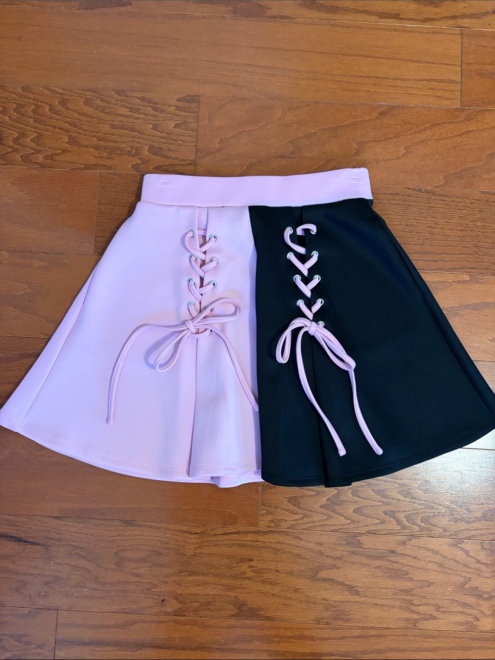 Hot Topic Skirt